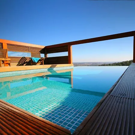 Monte Alto Villa *